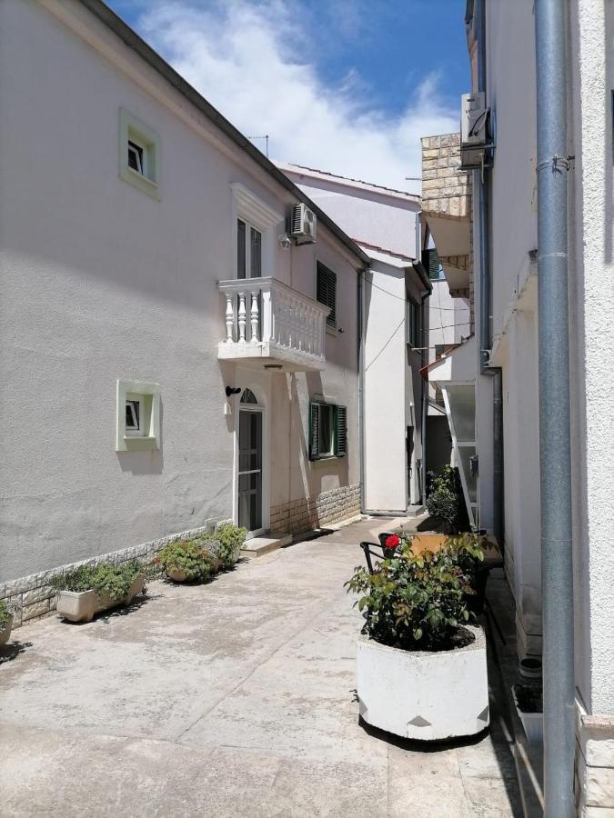 Apartmani Gajeta Biograd Na Moru Ngoại thất bức ảnh