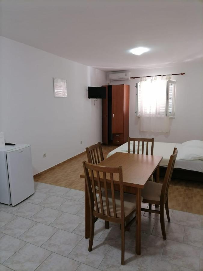 Apartmani Gajeta Biograd Na Moru Ngoại thất bức ảnh