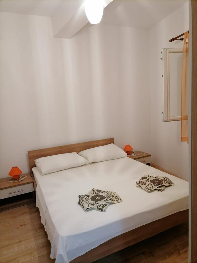 Apartmani Gajeta Biograd Na Moru Ngoại thất bức ảnh